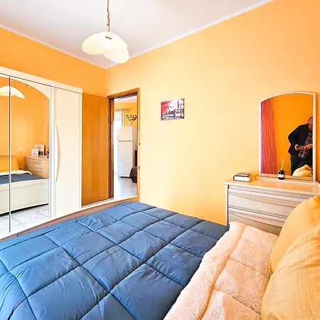 Maria'S Apartment With Private Parking Paralia Katerinis