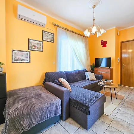 Apartment Maria'S Apartment With Private Parking *