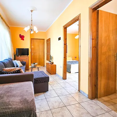 Apartment Maria'S Apartment With Private Parking *